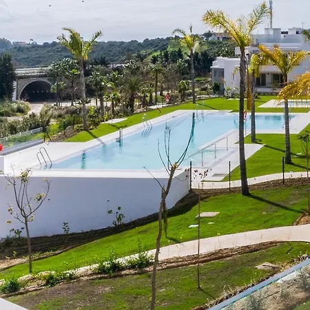 Al4-1901 - - Alcazaba Lagoon Estepona