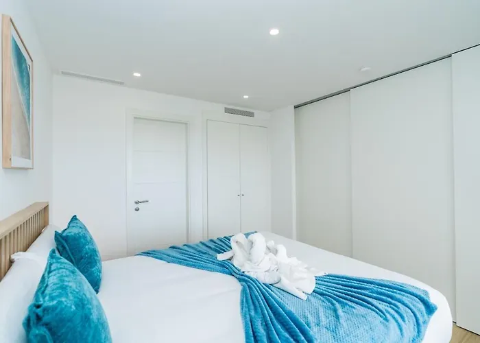 Al4-1901 - - Alcazaba Lagoon Apartment Estepona