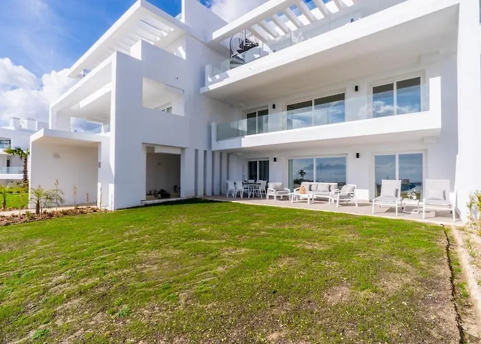 Al4-1901 - - Alcazaba Lagoon