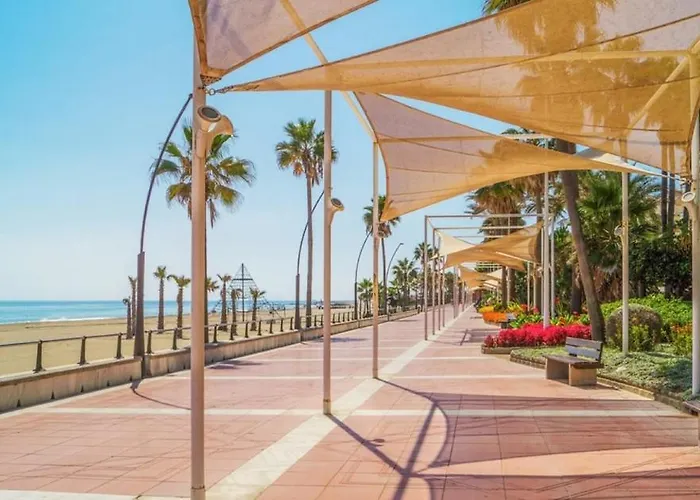 Al4-1901 - - Alcazaba Lagoon *