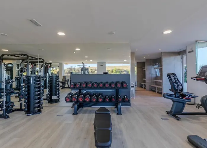 Al4-1901 - - Alcazaba Lagoon * Estepona