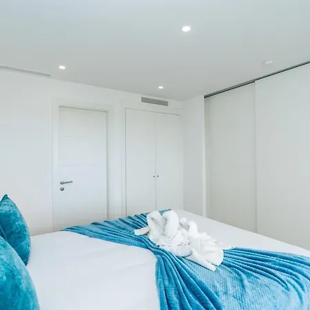 Al4-1901 - - Alcazaba Lagoon Apartment Estepona