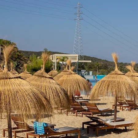 Al4-1901 - - Alcazaba Lagoon Apartment