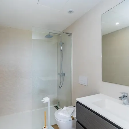 Al4-1901 - - Alcazaba Lagoon Estepona