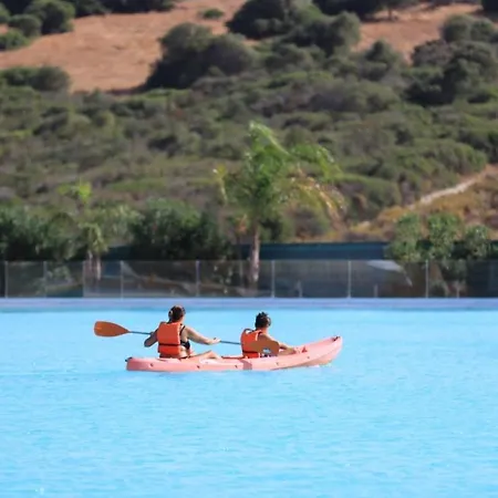 Al4-1901 - - Alcazaba Lagoon Estepona