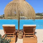 Al4-1901 - - Alcazaba Lagoon Estepona