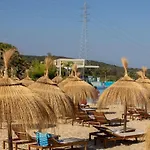 Al4-1901 - - Alcazaba Lagoon Apartment