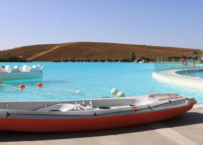 Al4-1901 - - Alcazaba Lagoon Apartment *