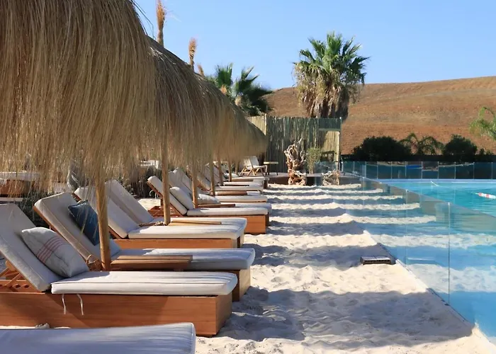 Al4-1901 - - Alcazaba Lagoon Apartment